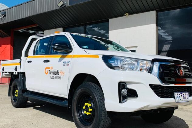 Turbulls Hire - (SFAR)HILUX 4WD AUTO D/C