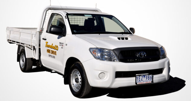 TOYOTA HILUX 4X2 SINGLE CAB