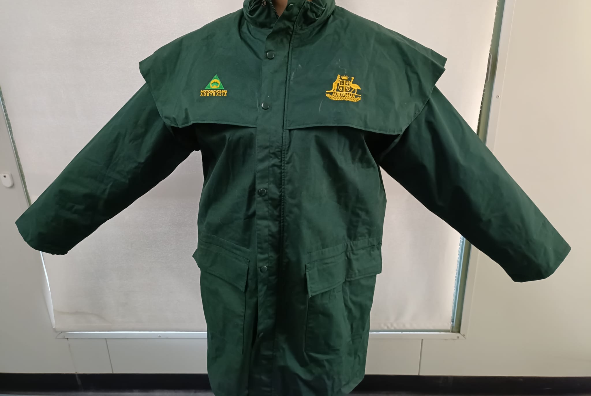 LOT 4 -Driza Bone style Team Jacket